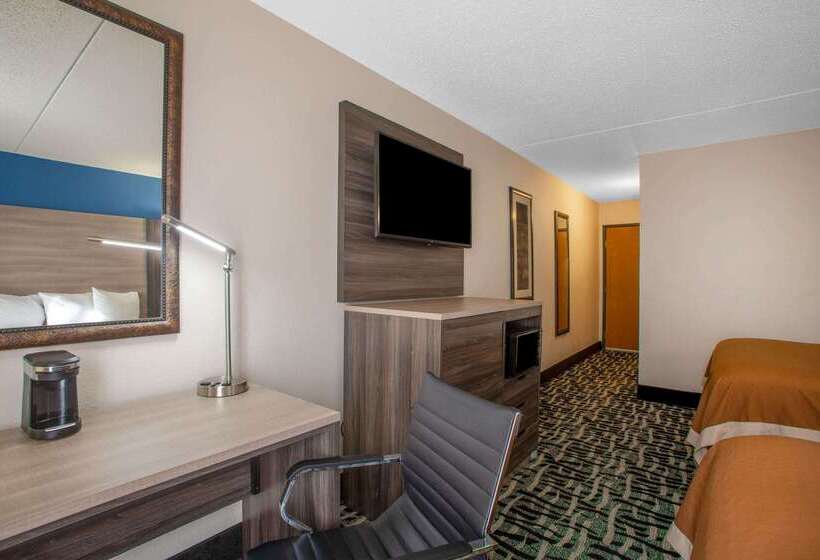 هتل Baymont By Wyndham Branson   On The Strip