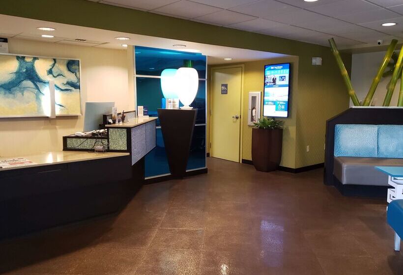 فندق Best Western Lake Okeechobee