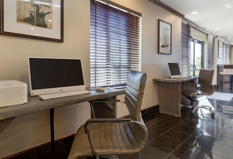בית מלון כפרי Best Western Plus South Hill Inn