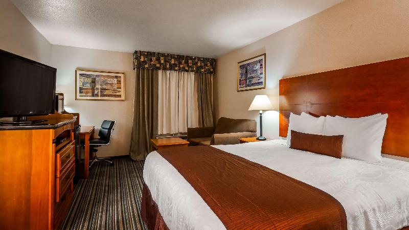 فندق Best Western Plus Twin View Inn & Suites