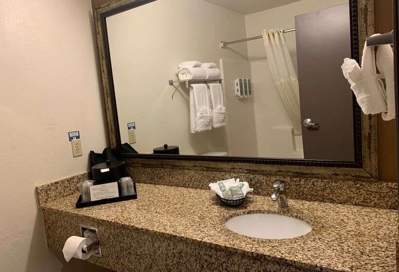 호텔 Best Western Woodburn Inn