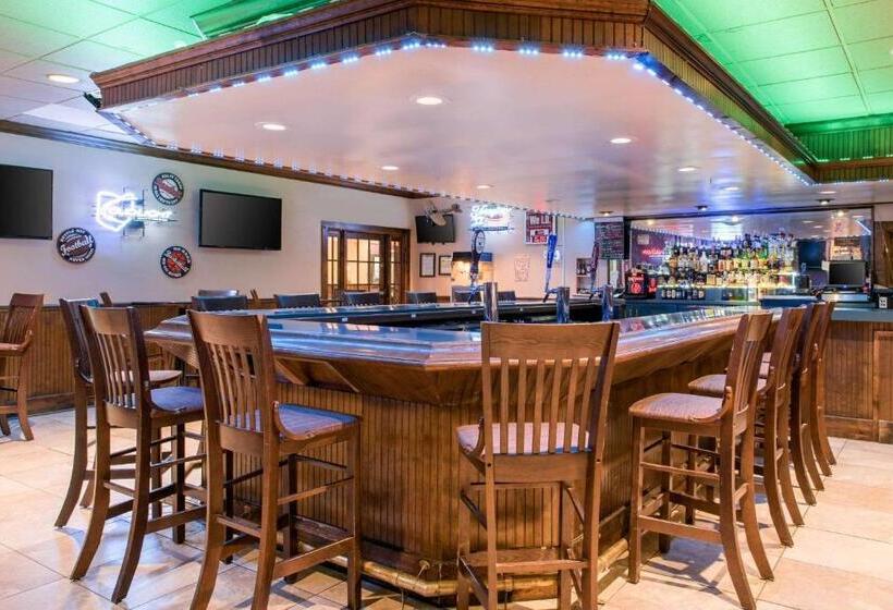 호텔 Quality Inn Dayton Airport