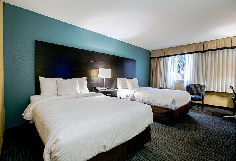 호텔 Quality Inn Dayton Airport
