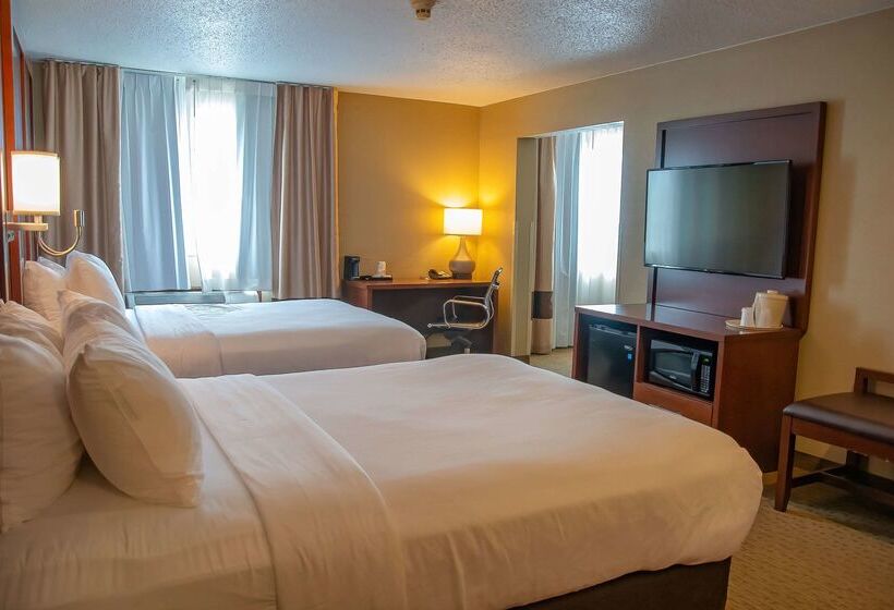 בית מלון כפרי Comfort Inn Near Ouabache State Park