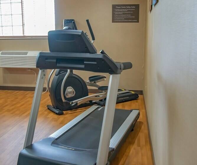 בית מלון כפרי Comfort Inn Near Ouabache State Park