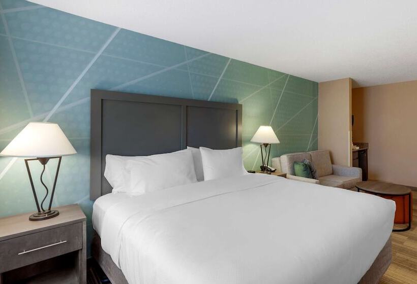 فندق Comfort Inn & Suites Boulder