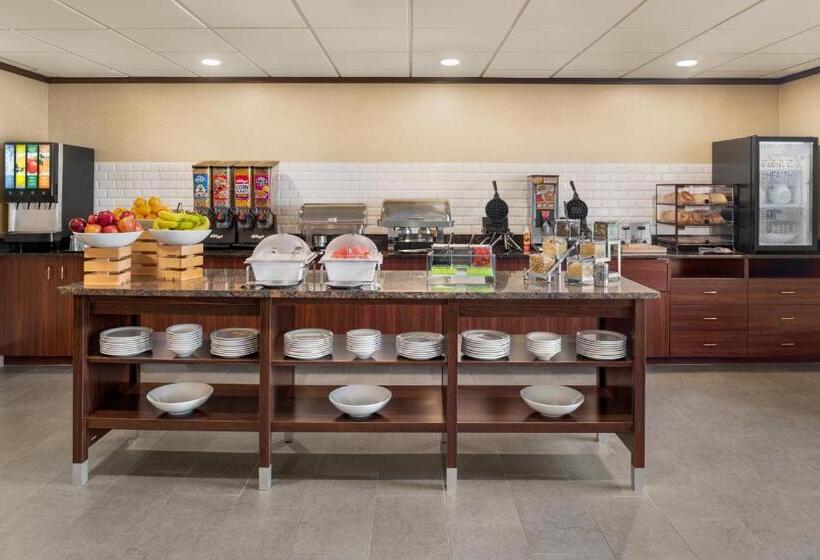 בית מלון כפרי Country Inn & Suites By Radisson Mt. Pleasantracine West Wi