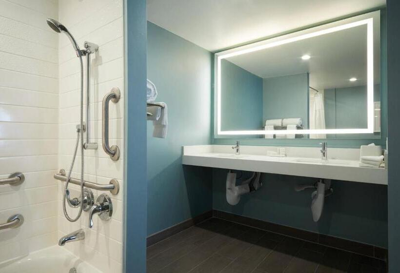 هتل Fairfield Inn & Suites By Marriott Camarillo