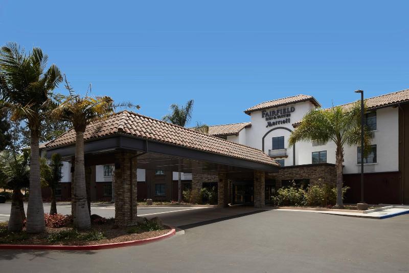 هتل Fairfield Inn & Suites By Marriott Camarillo