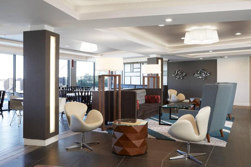 هتل Fairfield Inn & Suites By Marriott Camarillo