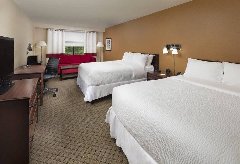 هتل Doubletree By Hilton Manhattan, Ks