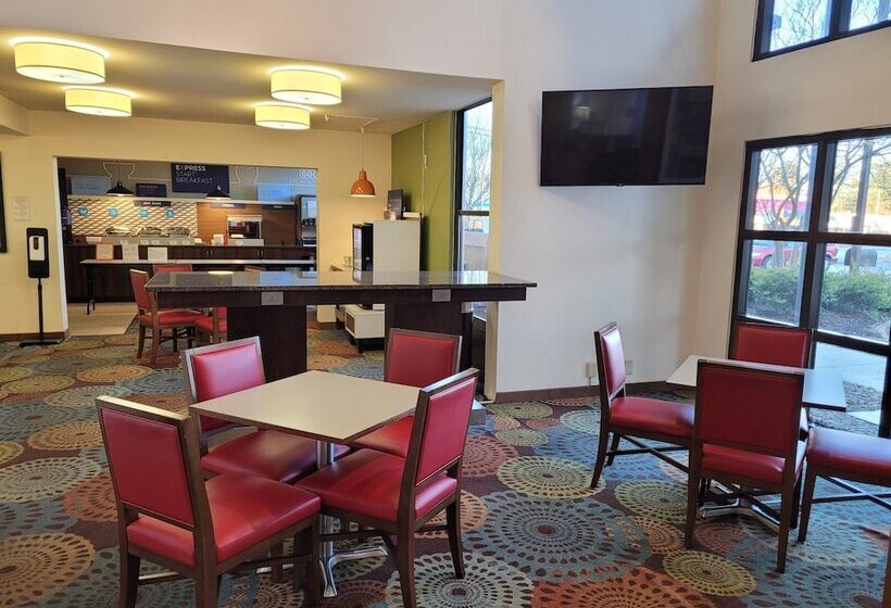 فندق Holiday Inn Express Anderson I 85   Exit 27  Highway 81, An Ihg
