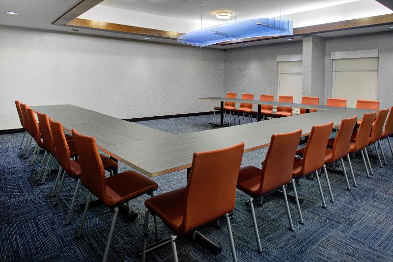 ホテル Holiday Inn Express   Chester, An Ihg