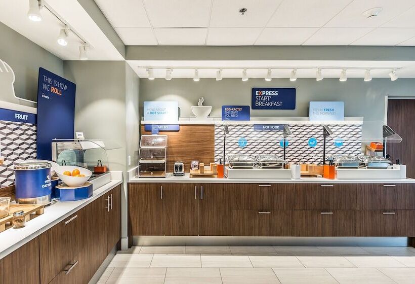 هتل Holiday Inn Express Flint Campus Area, An Ihg