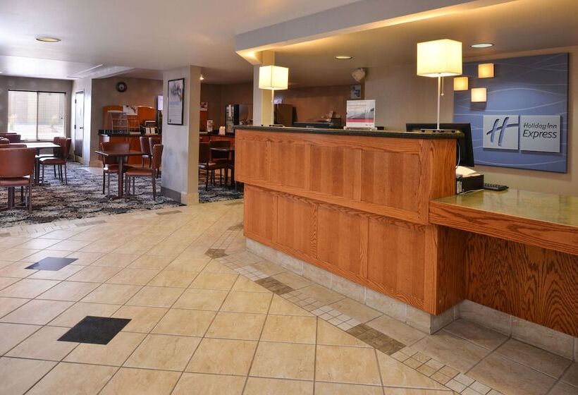 فندق Holiday Inn Express La Junta, An Ihg