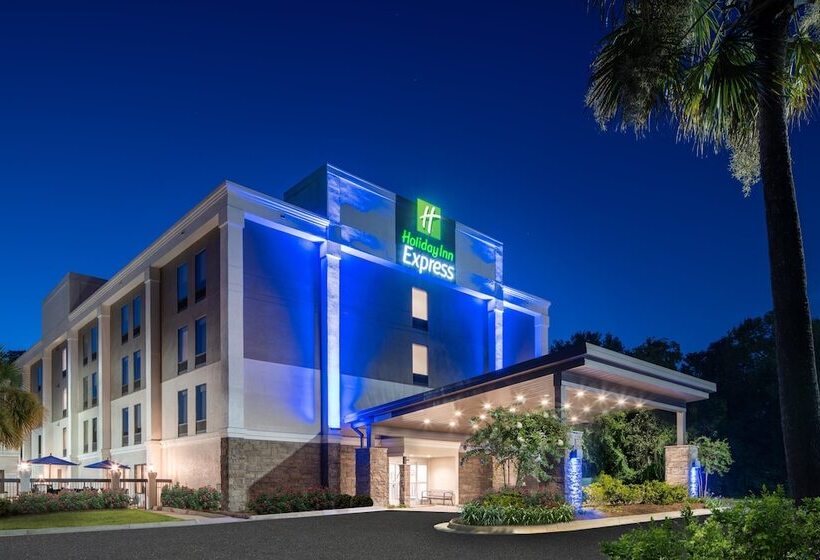 ホテル Holiday Inn Express Statesboro, An Ihg