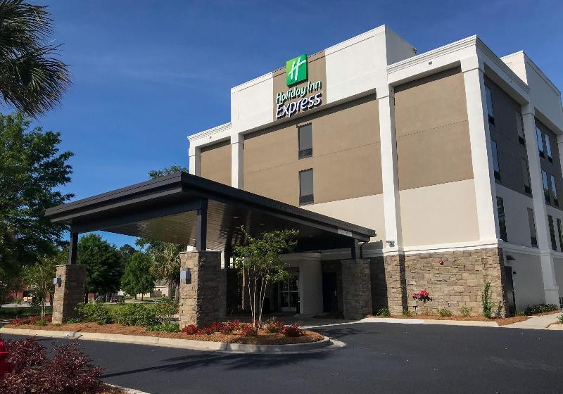 ホテル Holiday Inn Express Statesboro, An Ihg