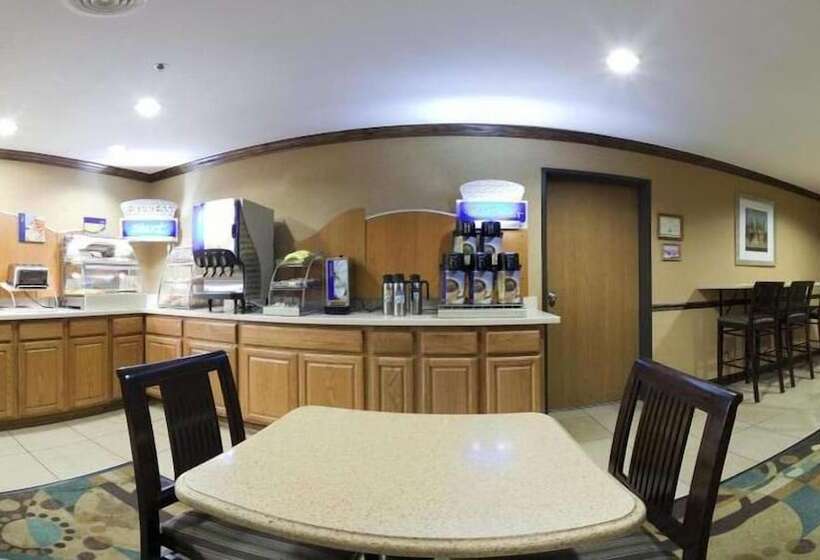 酒店 Holiday Inn Express Tuscola By Ihg