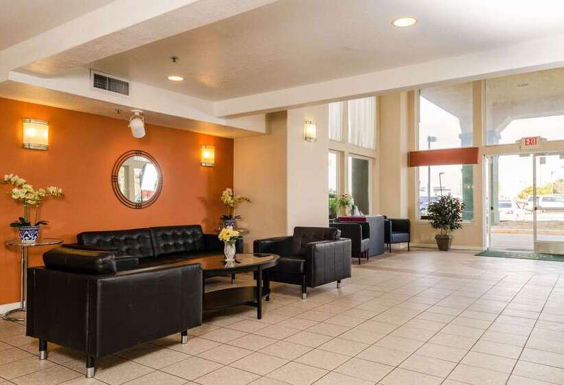 هتل Quality Inn & Suites Lathrop