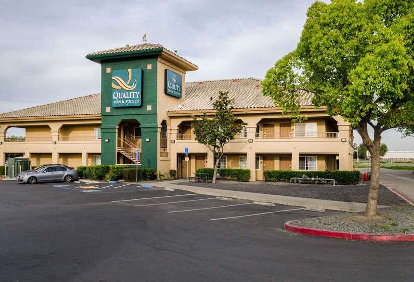 هتل Quality Inn & Suites Lathrop