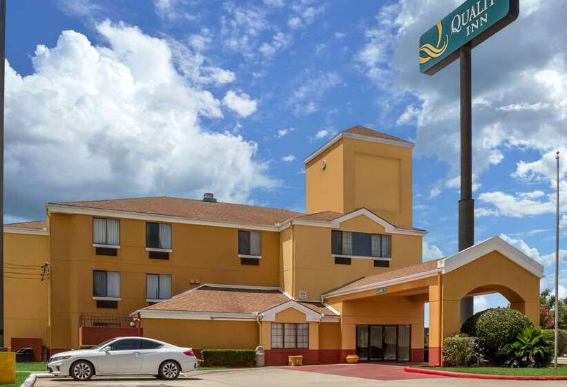 בית מלון כפרי Quality Inn Baytown  Houston East