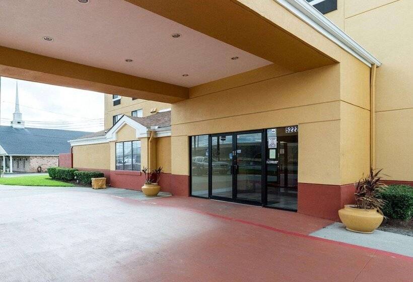 בית מלון כפרי Quality Inn Baytown  Houston East