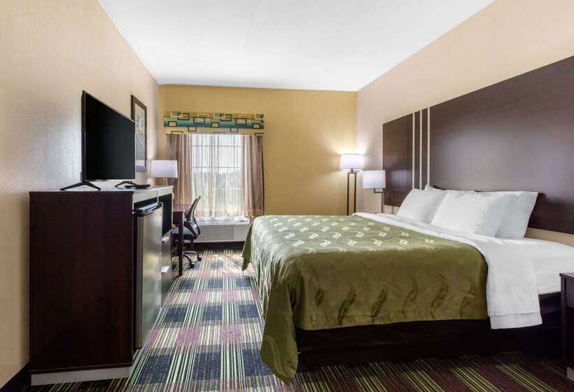 בית מלון כפרי Quality Inn