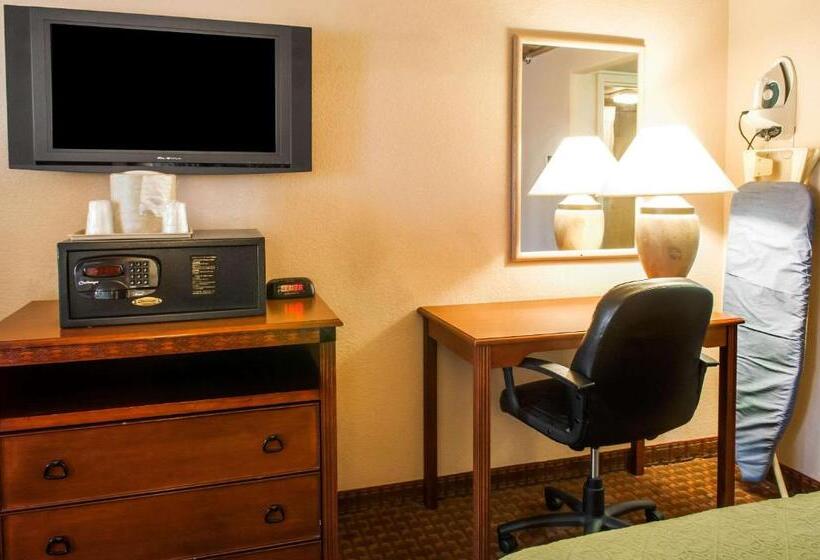 هتل Quality Inn & Suites Las Cruces  University Area