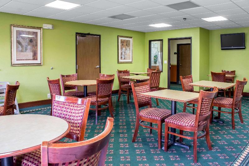 هتل Quality Inn & Suites