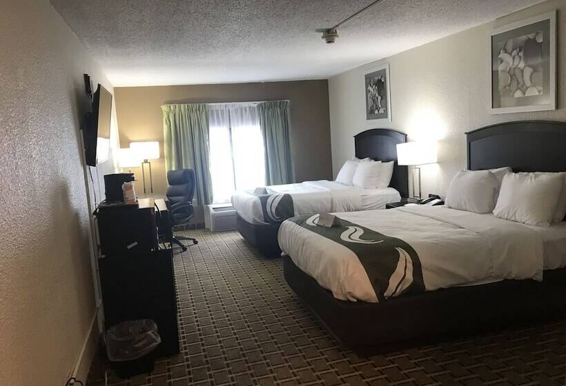 فندق Quality Inn
