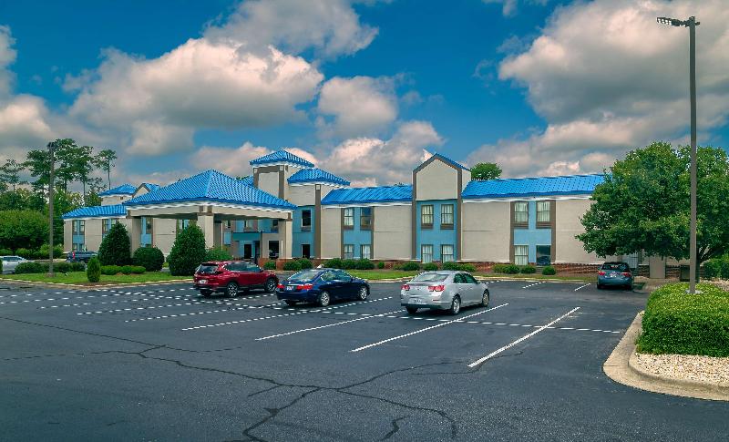 Surestay Plus Hotel By Best Western Tarboro