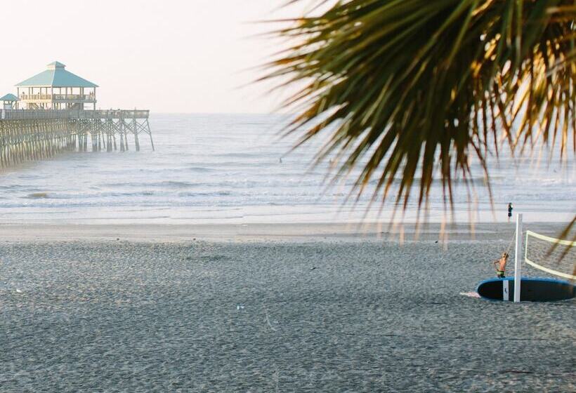 فندق Tides Folly Beach