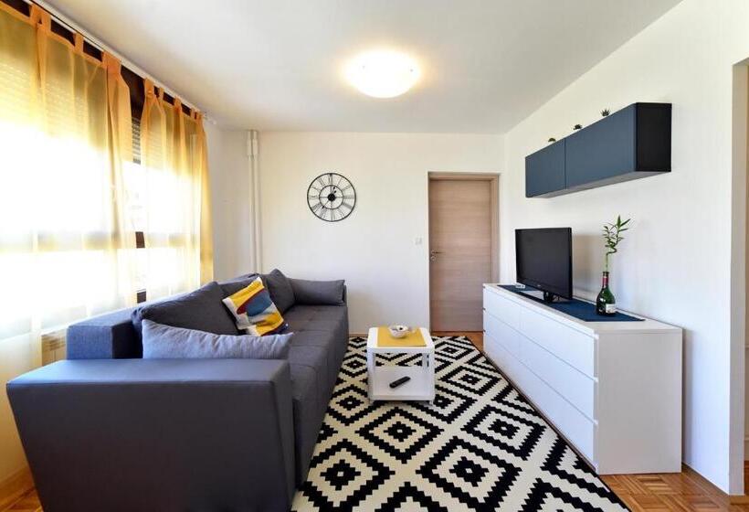 Apartment Place4u