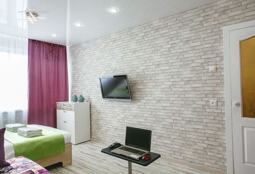 Apartments 5 Zvezd Malakhitova Shkatulka