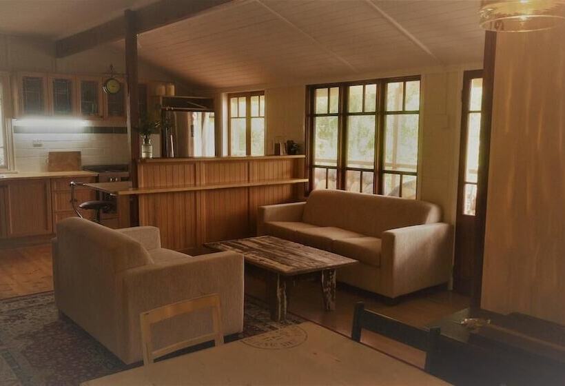 Boonah Cottage