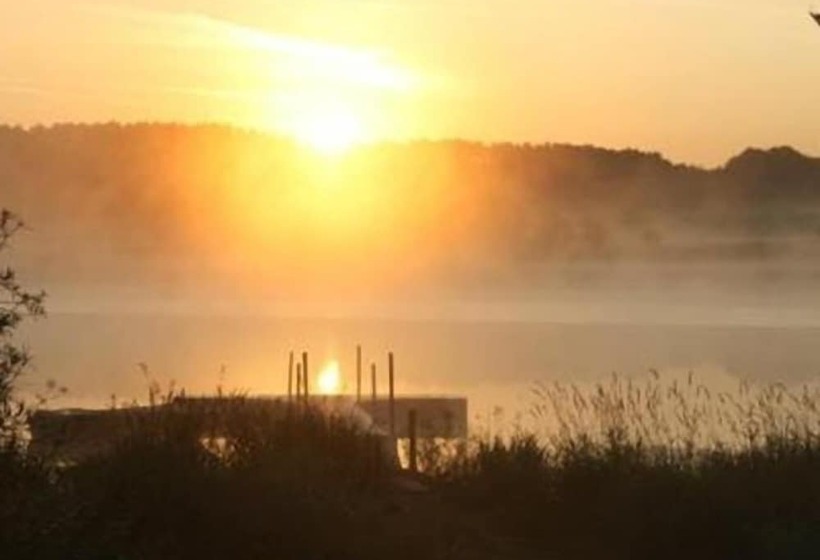 ホテル Campingplatz Jungferweiher