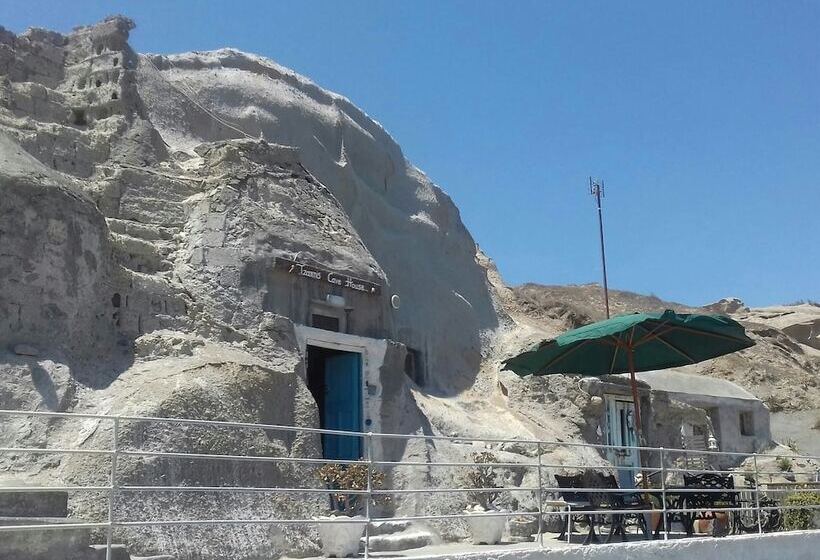 Tzannis Cave House
