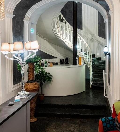 مسافرخانه Villa Elisio Hotel & Spa