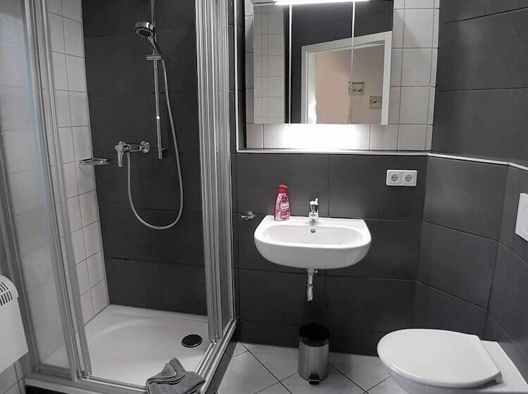 Пансион Boardinghouse Sinsheim Zentral Am Burgplatz