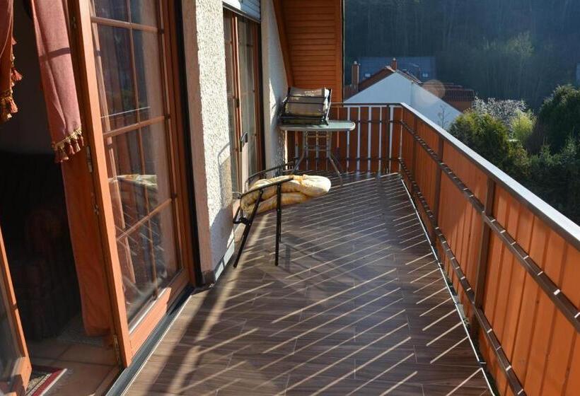 ペンション Mountain View Rooms