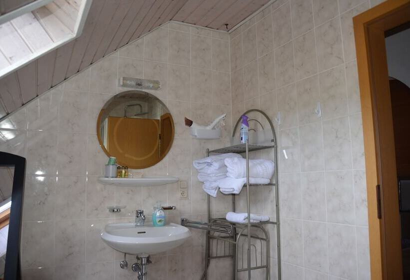 ペンション Mountain View Rooms