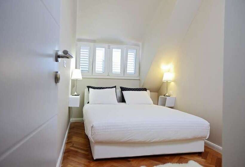 Apartment White Stone   Diocletian Palace