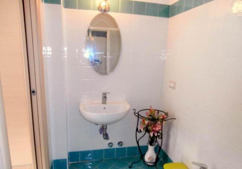 B&b Della Contrada Varenna