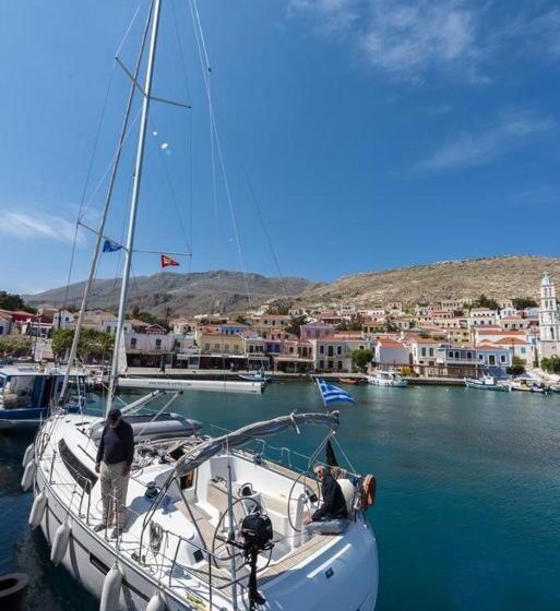 Spitakia