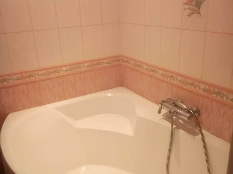 Apartment On Maksima Gorkogo 32