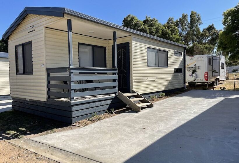 酒店 Acacia Caravan Park & Holiday Units