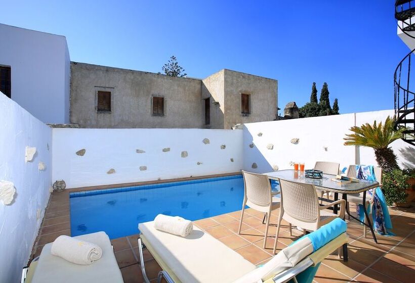 Villa Radamanthis
