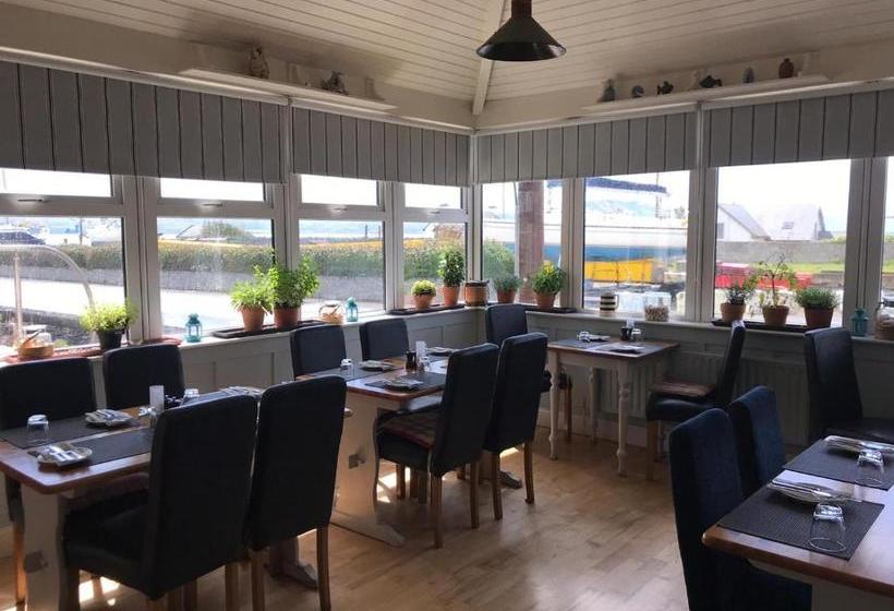 ペンション Westend Bar & Restaurant