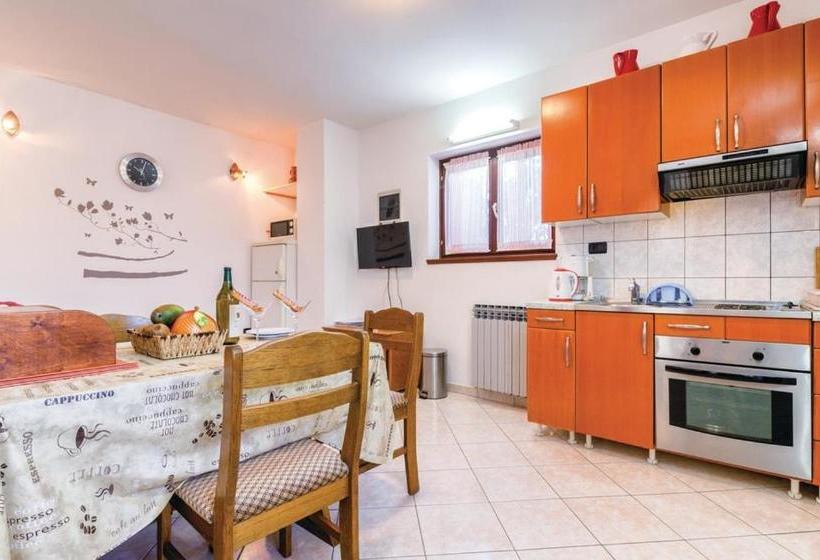 Apartments Biserka 1495