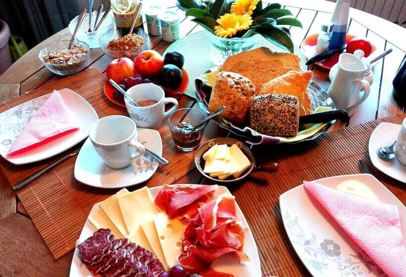 تختخواب و صبحانه Chalet Rec Dels Noguers